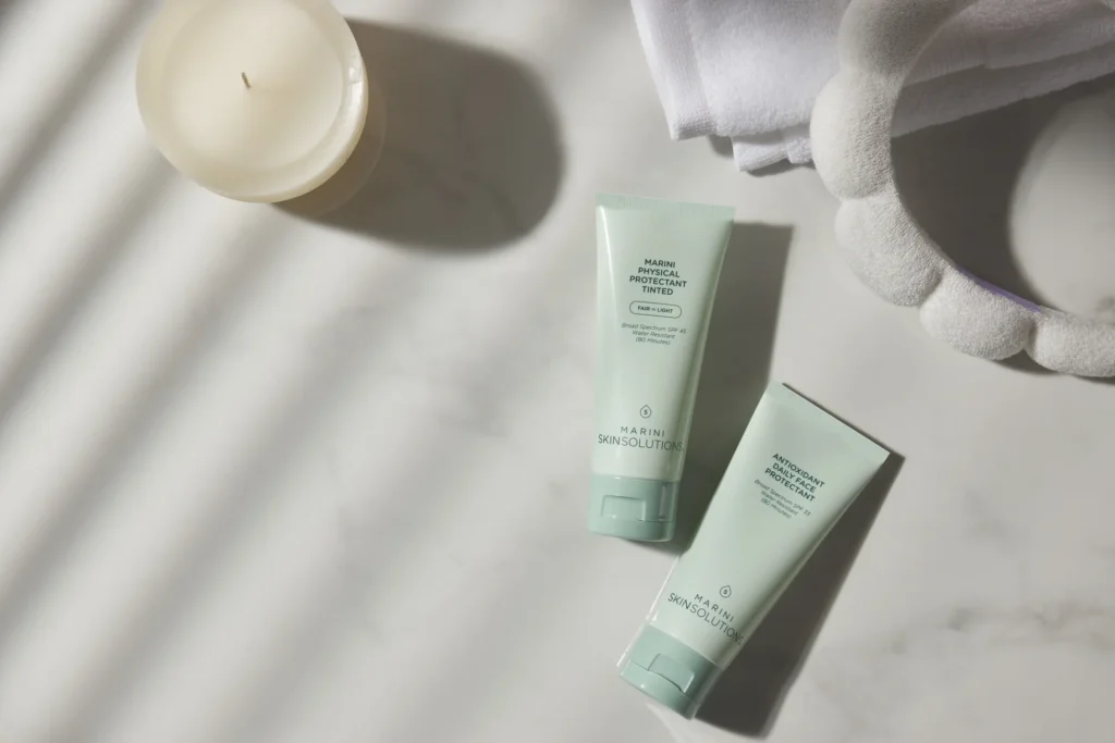 Солнцезащитный крем с тональным эффектом Light с SPF 45